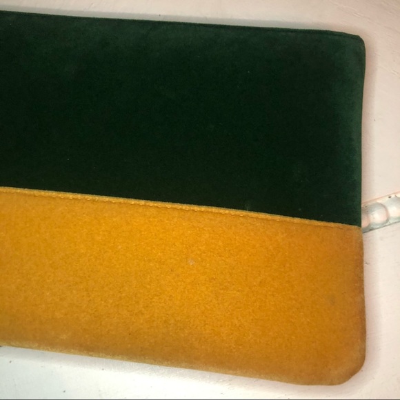 Shiraleah Clutch - Picture 2 of 4